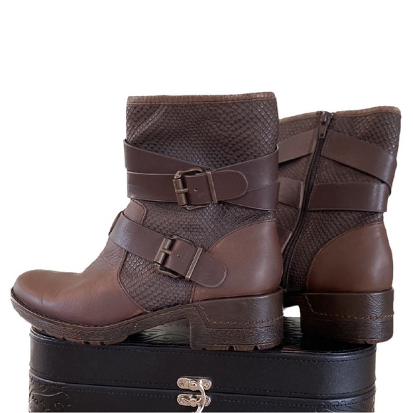 Sofft Aldina Brown Leather Strappy Side Zip Boots Size 7.5 - Picture 3 of 10